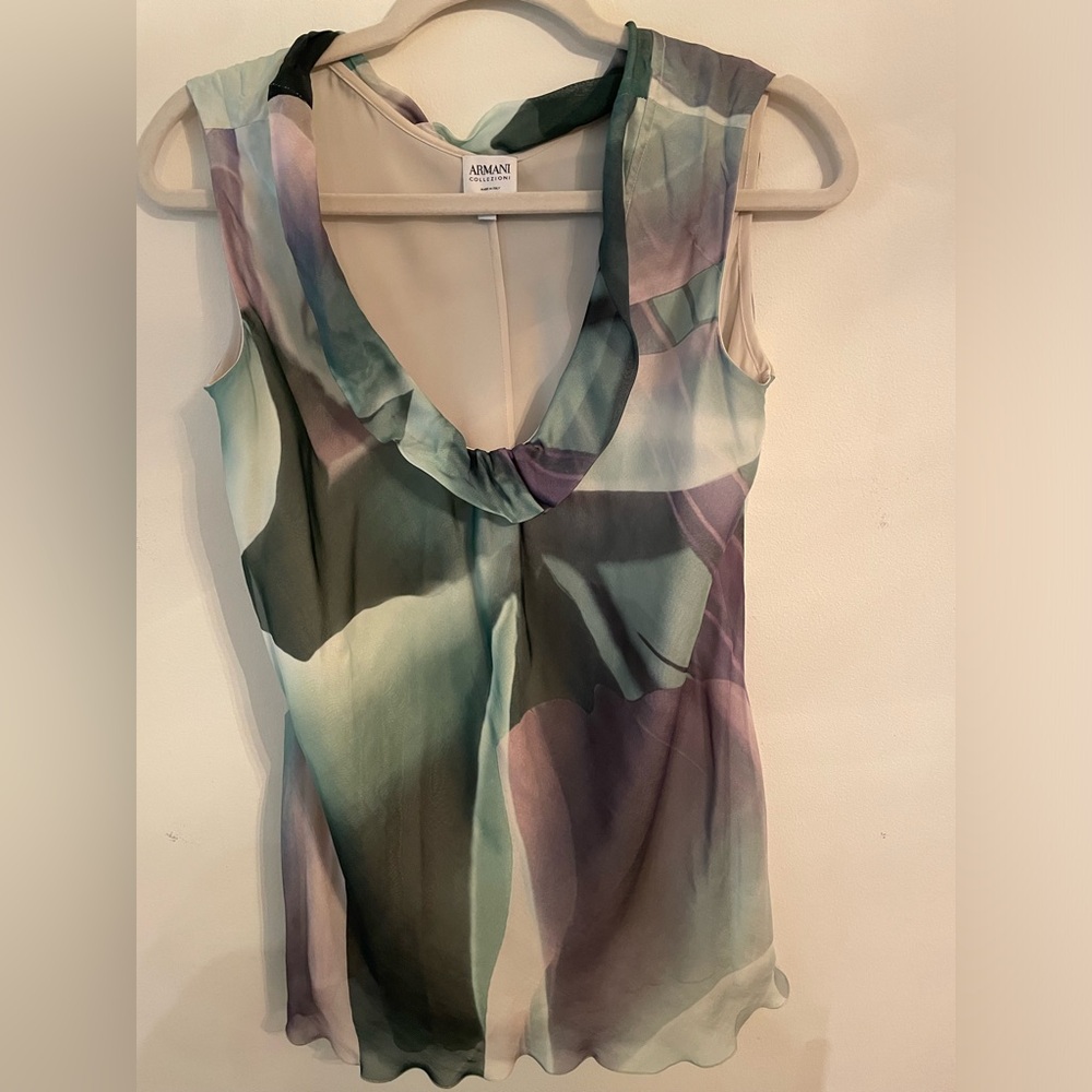 Armani Collezioni top